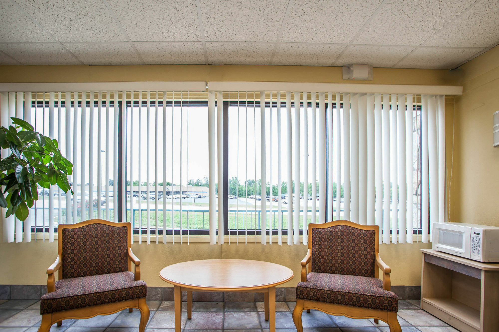 Relax Inn Saint Charles Exterior photo